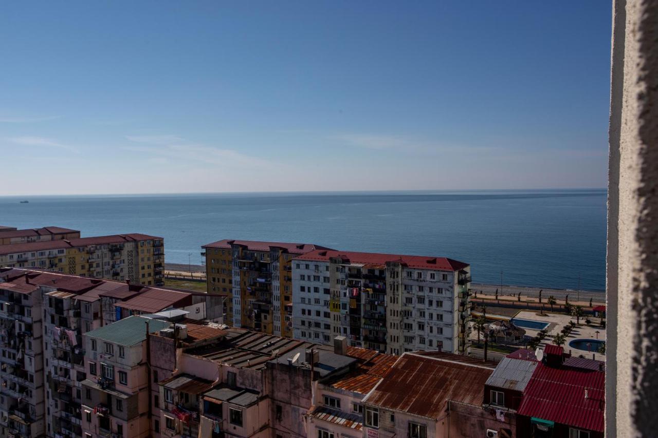 Sea Star Apartment Batumi Exterior photo